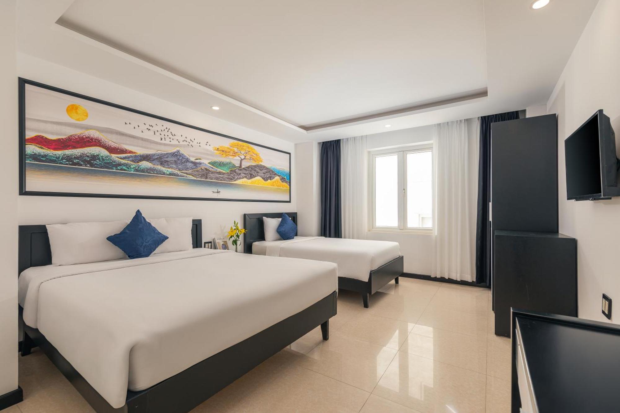 Kamala & 3* Da Nang