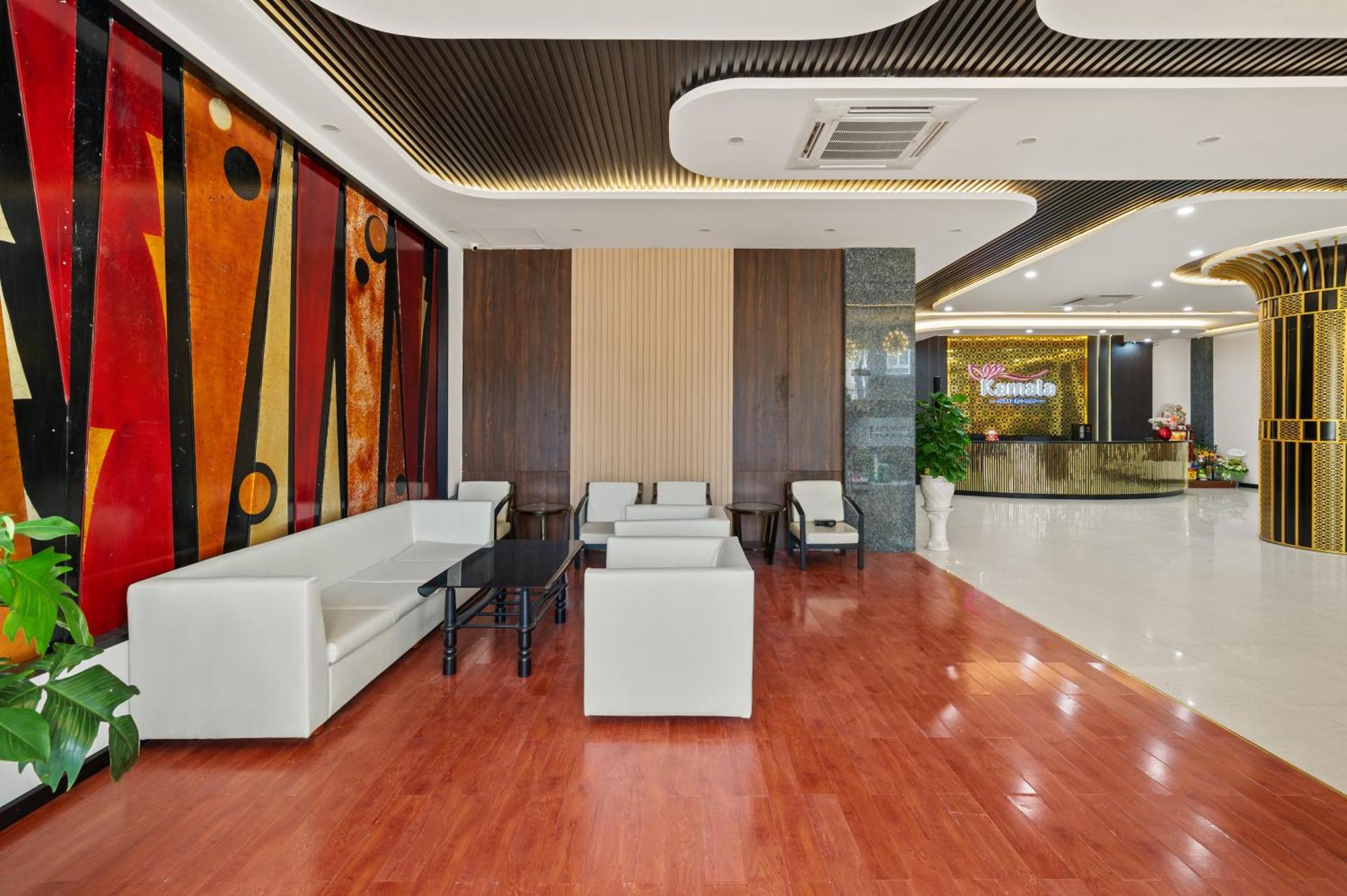 Kamala & Hotel 3*