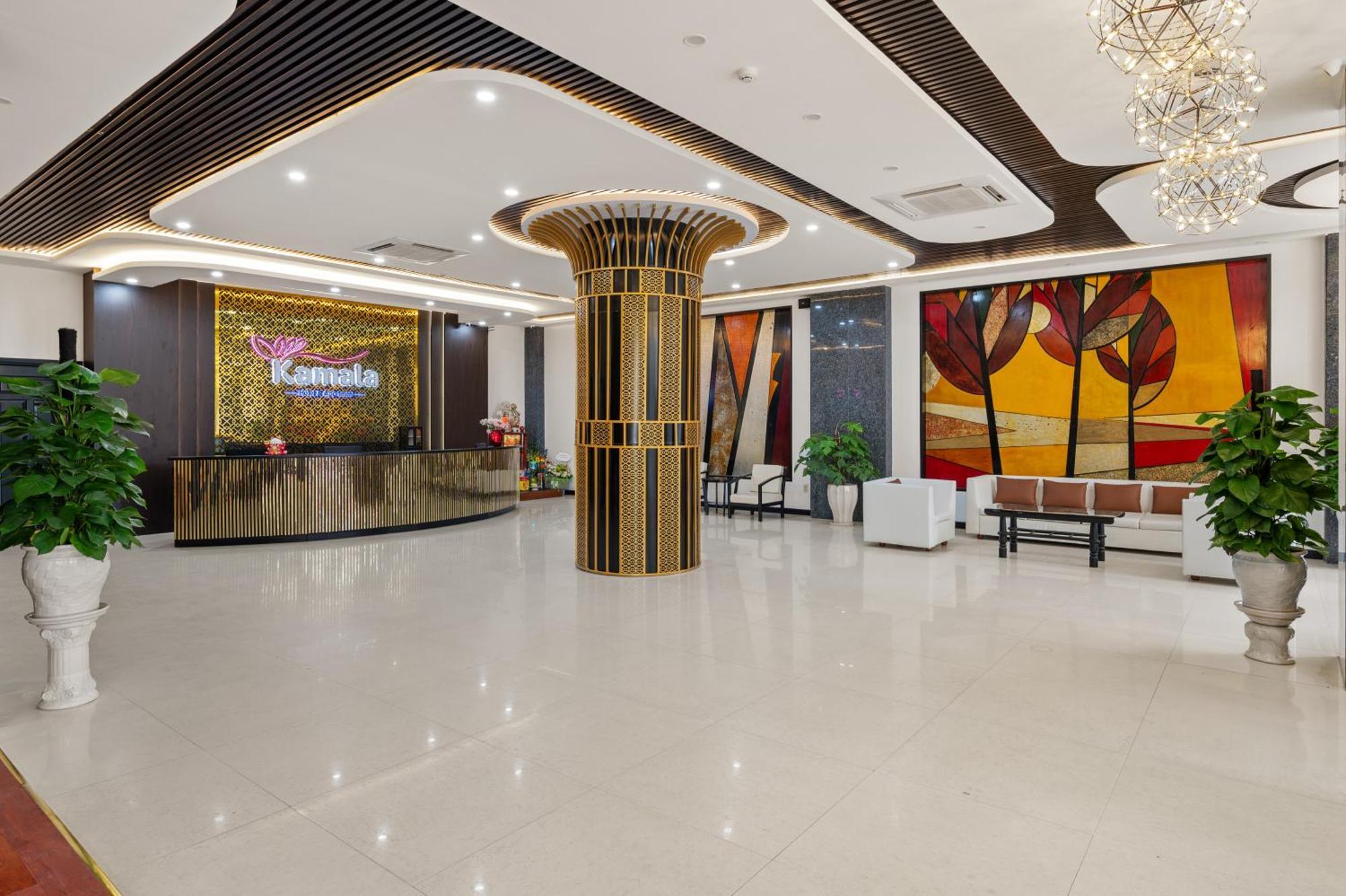 Kamala & 3* Da Nang